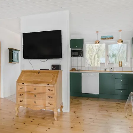 3 Bedroom Awesome In Дом отдыха Vestervig