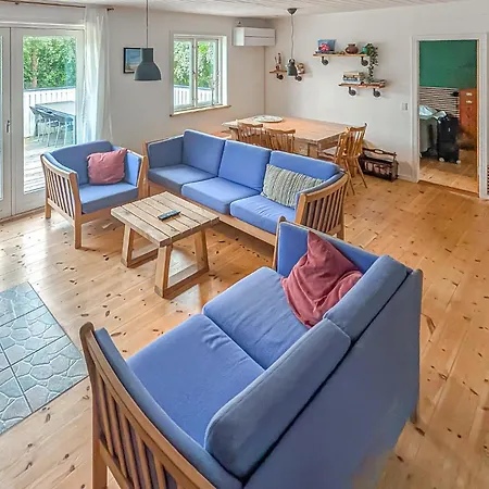 3 Bedroom Awesome In Дом отдыха Vestervig